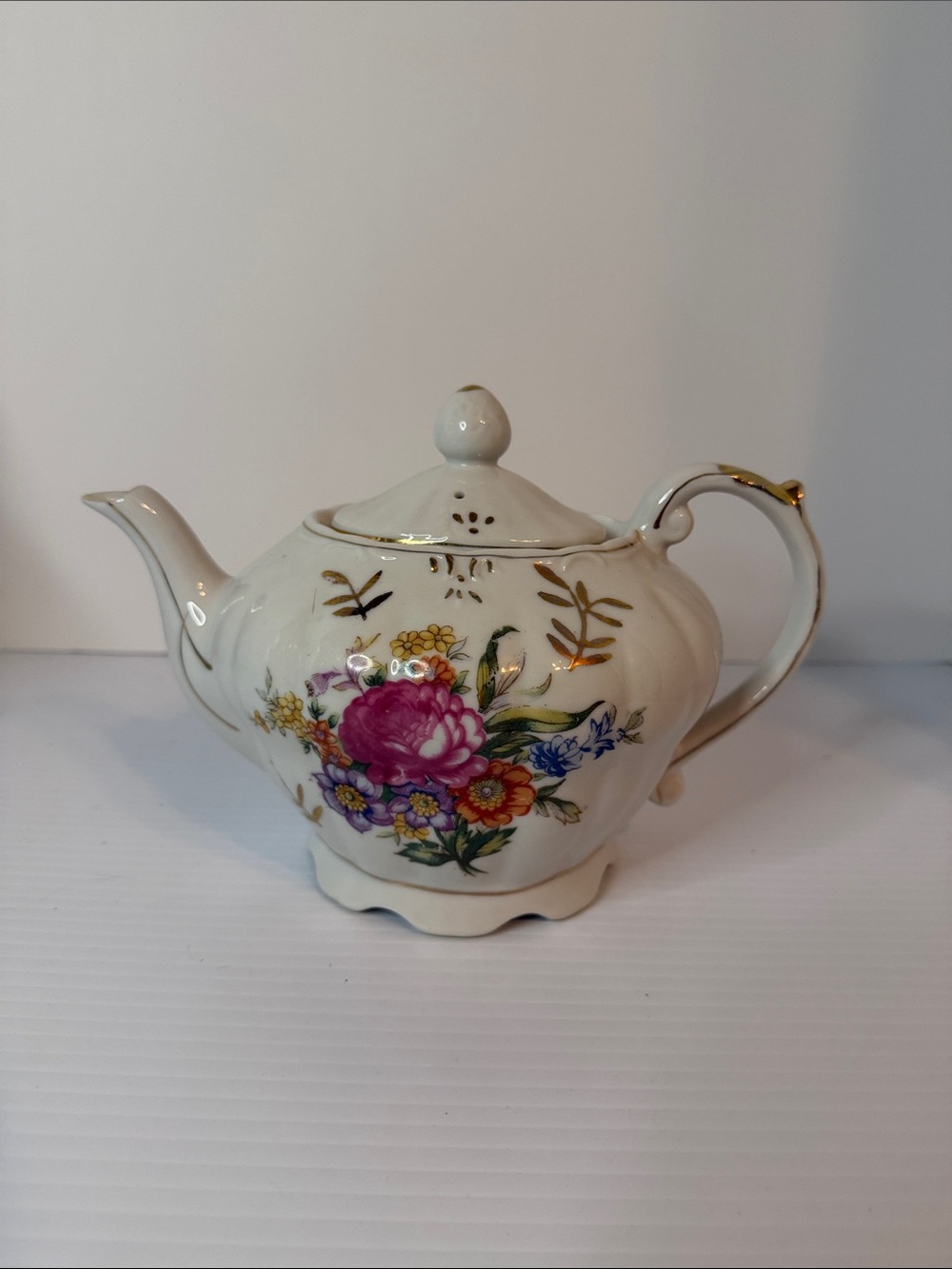 Vintage Granny Musical Teapot Music Box Country Flowers Gold Accents Japan Works